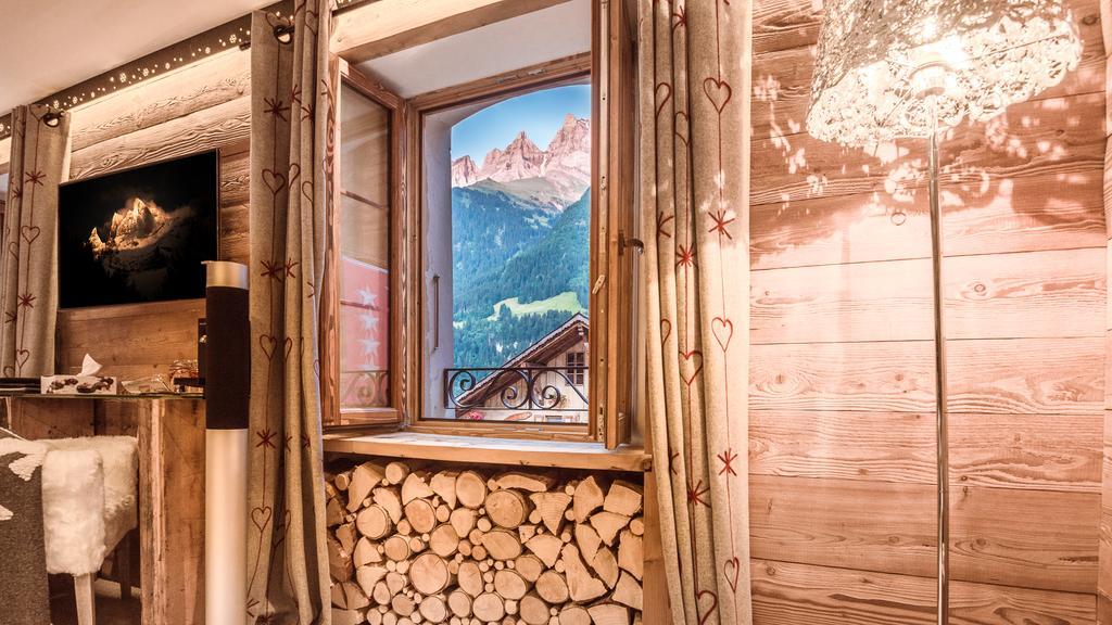 Le Chalet De L'Atelier - Le Nord Champéry Oda fotoğraf