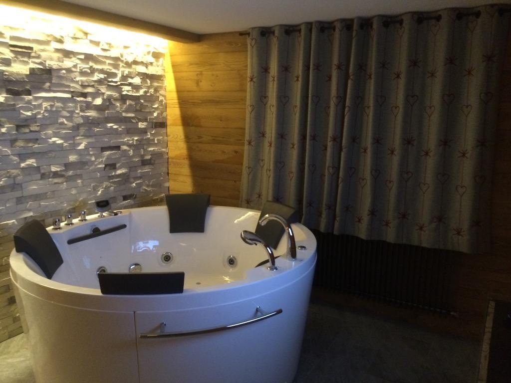 Le Chalet De L'Atelier - Le Nord Champéry Oda fotoğraf
