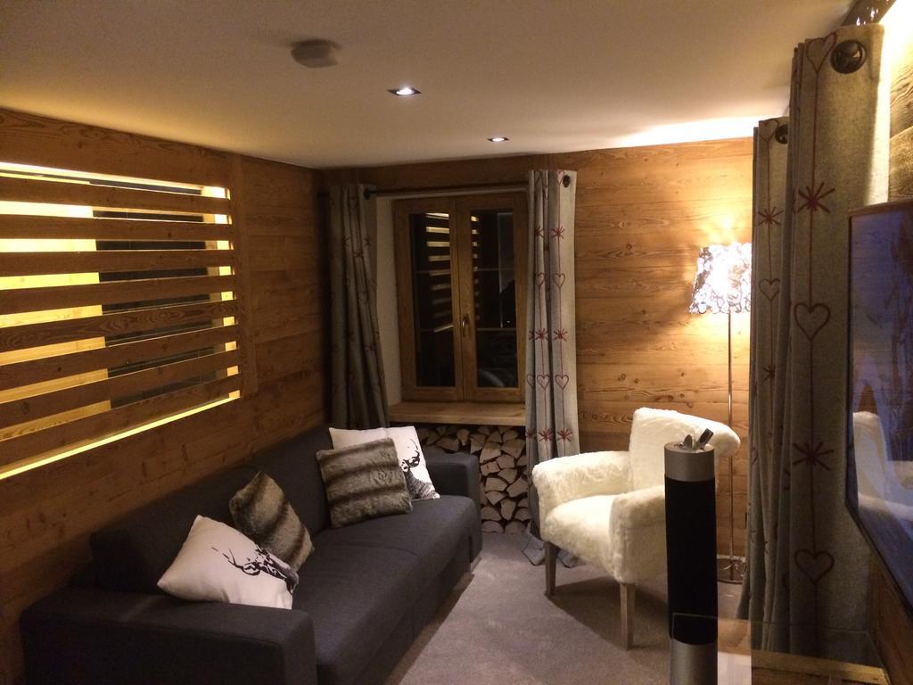 Le Chalet De L'Atelier - Le Nord Champéry Oda fotoğraf